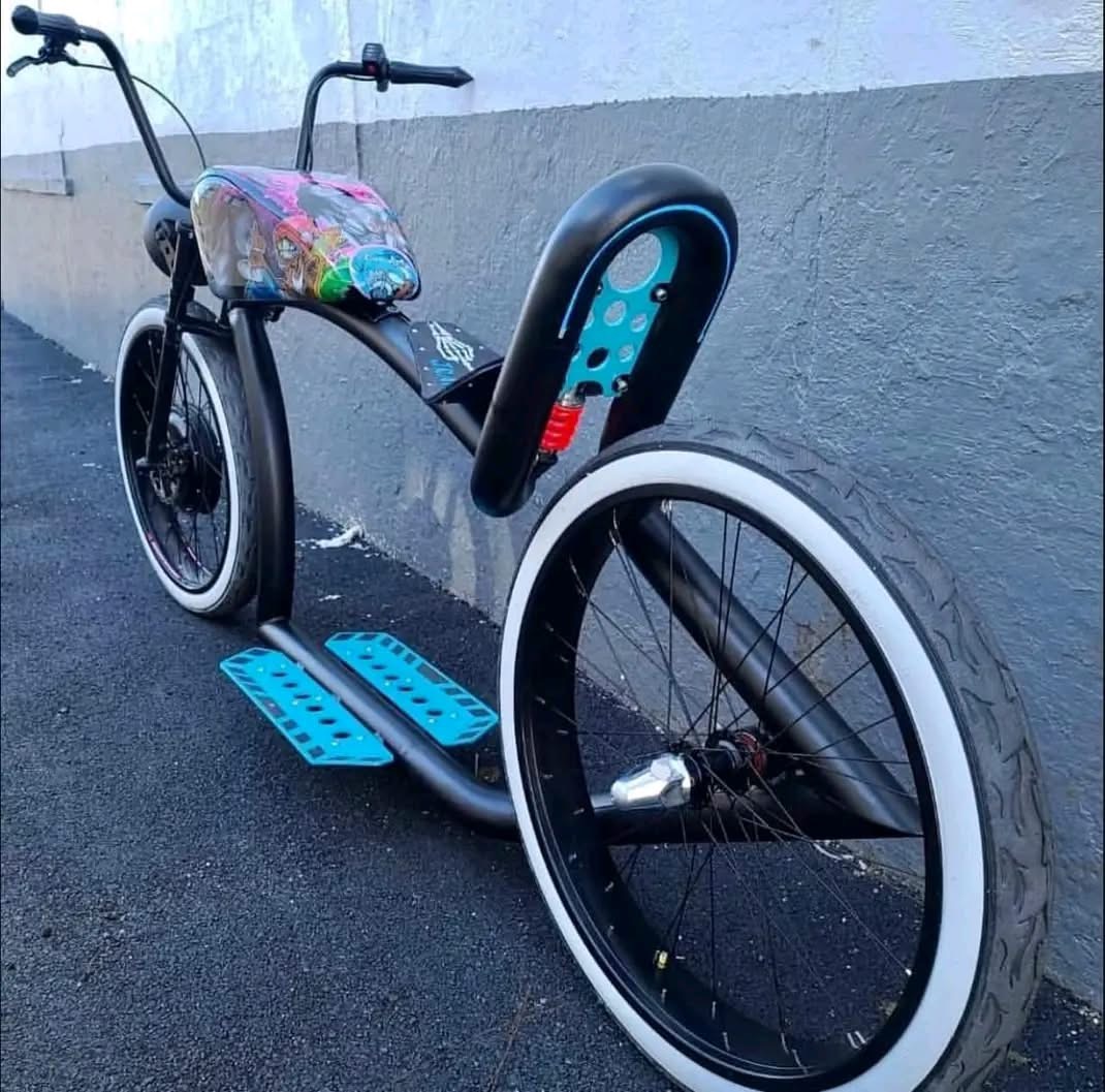 E-BIKES write down preferable colors on the note at checkout - Image 6
